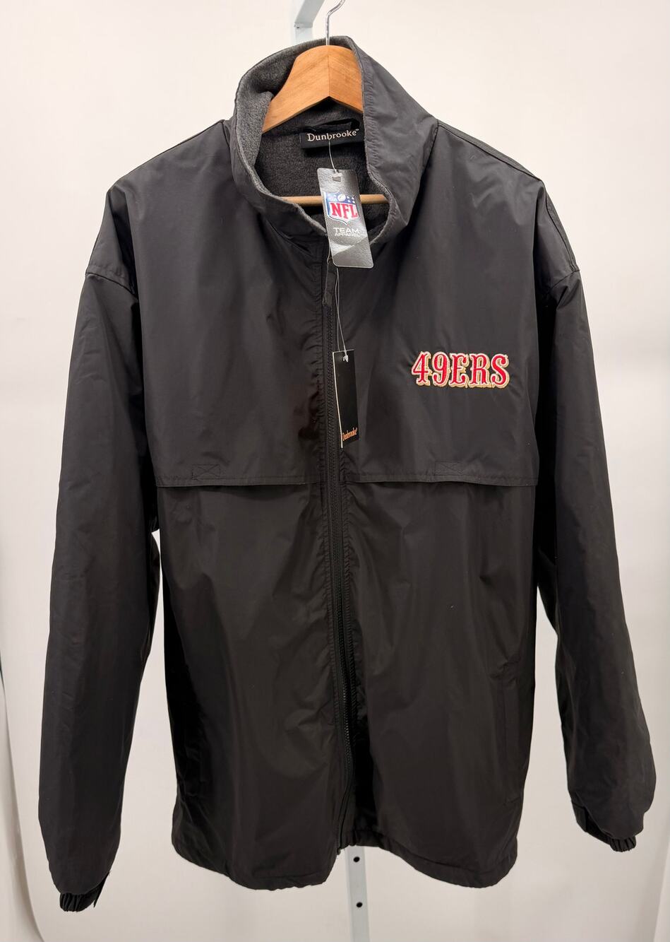 San Francisco 49ers Dunbrooke Full Zip Jacket Men’s XL Gray Black NFL NWT